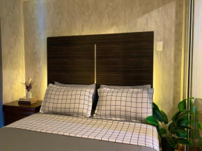 Azure Staycation at The Hows